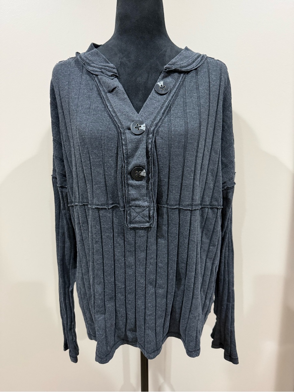 Free People We The Free In The Mix Oversized Ribbed Henley Top Charcoal Gray - L